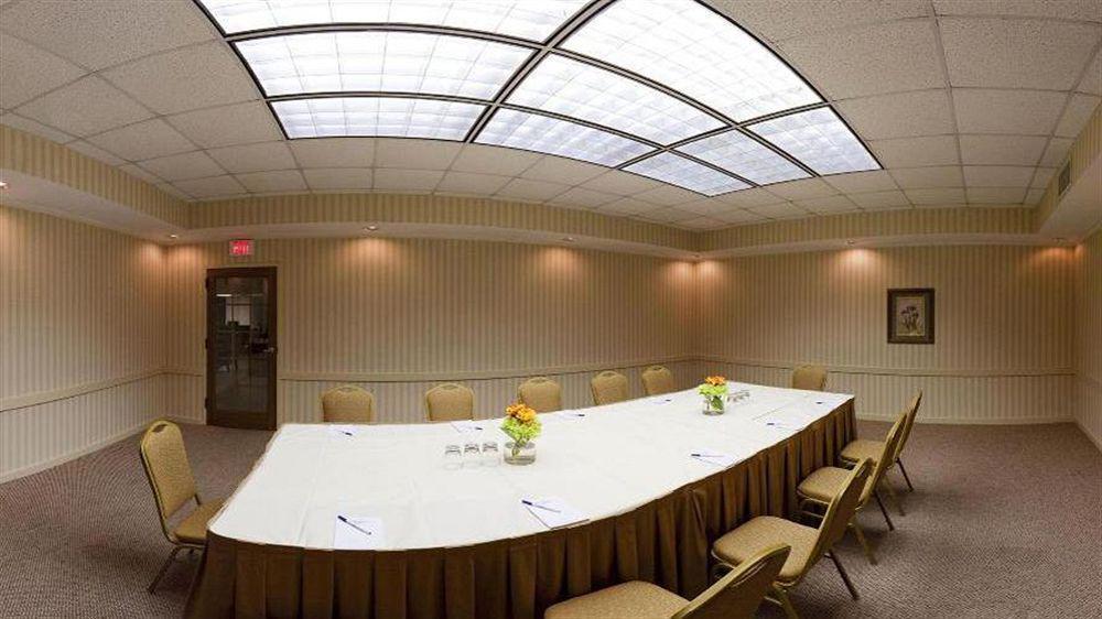 Holiday Inn Express Little Rock-Airport By Ihg Exterior foto